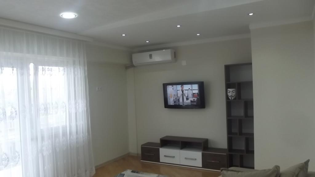 Апартаменты Big Flat In Батуми Экстерьер фото